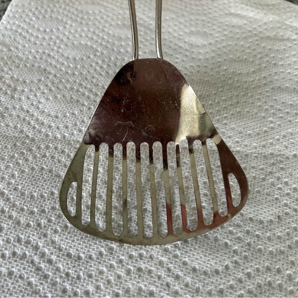 Stainless Steel Slotted Strainer Spatula - Silver - Picture 3 of 6